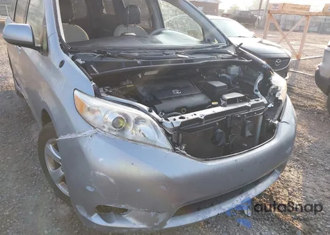 2014 Toyota Sienna Le V6 8 Passenger from USA, damaged, VIN 5TDKK3DC8ES433739
